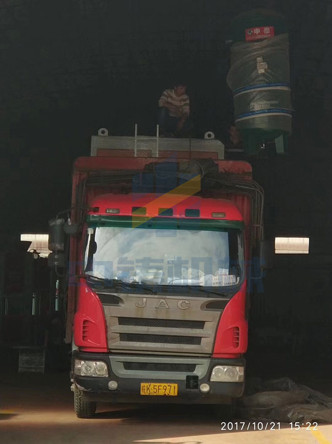 1508741841931601.jpg 5.jpg